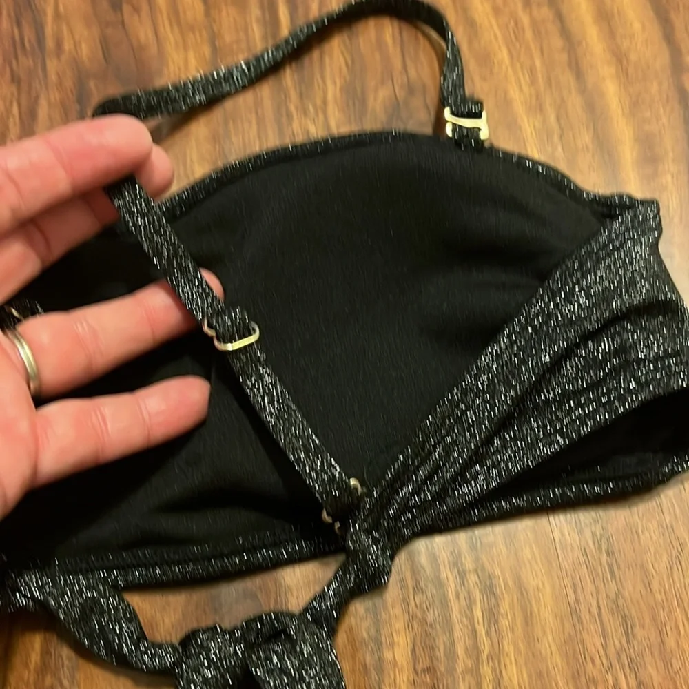 3/$30 NWT California Waves Bandeau top sparkle Medium - Picture 9 of 9